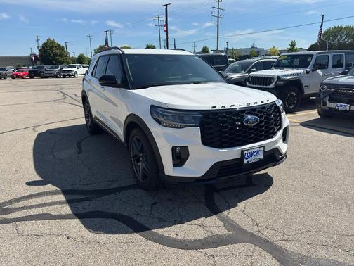 STAR WHITE MET TRI-COAT 2025 Ford Explorer ST