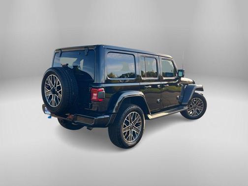 2023 Jeep Wrangler 4xe Sahara High Altitude