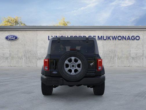 SHADOW BLACK 2026 Ford Bronco Big Bend