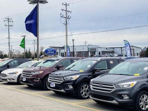 Photo 5 of 30 of 2018 Ford Edge SEL