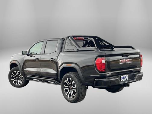 2025 GMC Canyon AT4