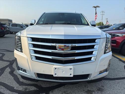 2020 Cadillac Escalade Premium Luxury