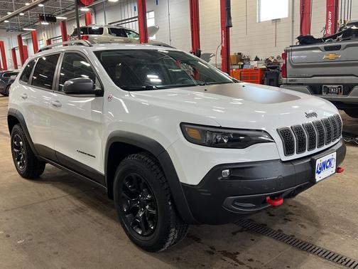 2021 Jeep Cherokee Trailhawk