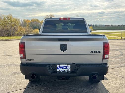 2022 RAM 1500 Classic SLT