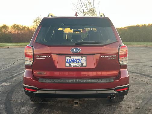 2017 Subaru Forester 2.5i Touring