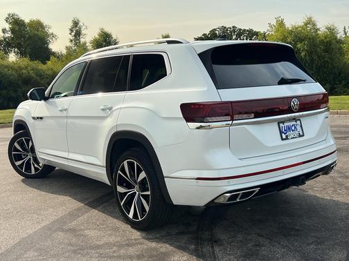 2024 Volkswagen Atlas 2.0T SEL Premium R-Line 4MOTION