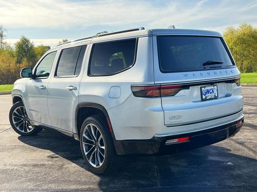 2022 Jeep Wagoneer Series III 4x4