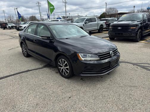 Black 2017 Volkswagen Jetta 1.4T SE