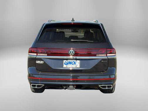 Deep Black Pearl 2024 Volkswagen Atlas 2.0T SEL Premium R-Line 4MOTION