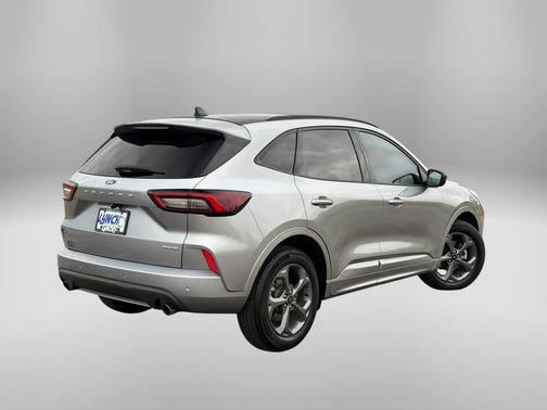 ICONIC SILVER METALLIC 2023 Ford Escape ST-Line