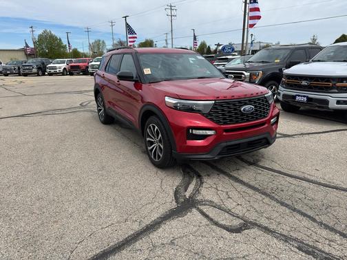 RAPID RED MET TINTED CC 2023 Ford Explorer ST-Line