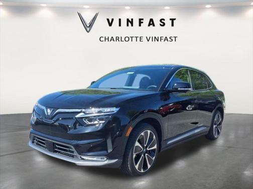 2025 VinFast VF 8 Plus