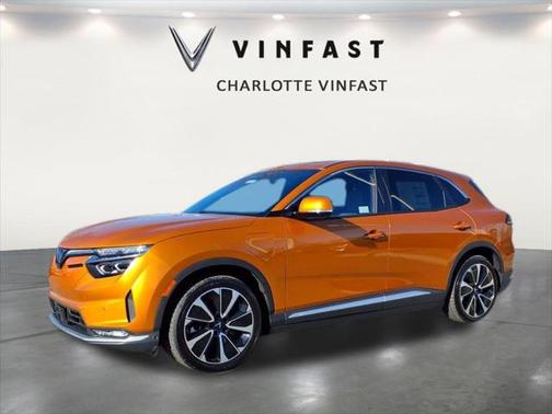 2025 VinFast VF 8 Plus