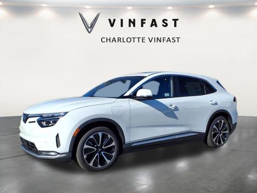 2025 VinFast VF 8 Plus