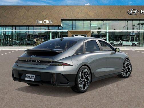 2025 Hyundai IONIQ 6 SEL
