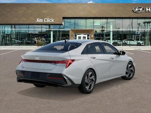 2025 Hyundai ELANTRA SEL