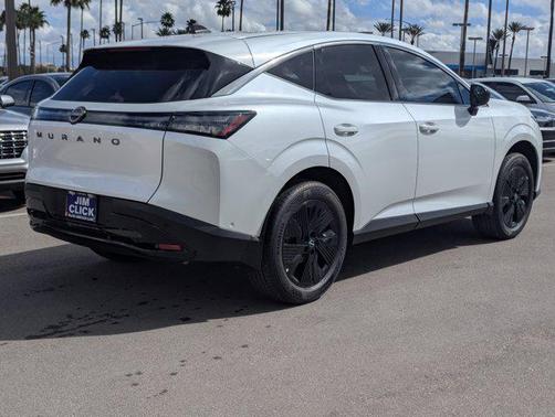 2025 Nissan Murano SV