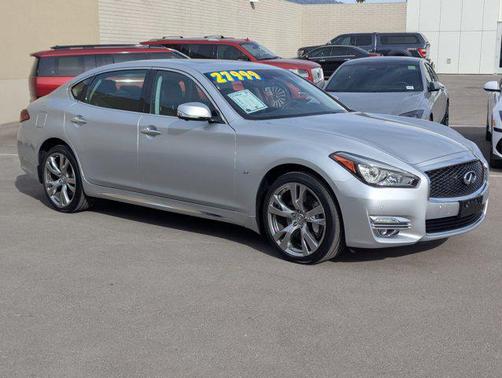 2019 INFINITI Q70L 3.7X LUXE