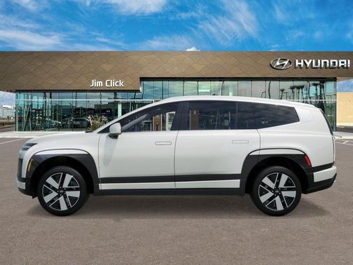 2026 Hyundai IONIQ 9 SEL