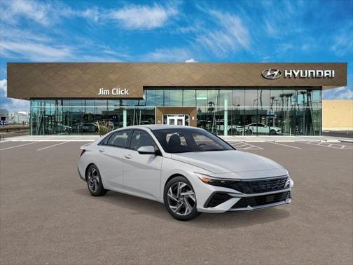 2025 Hyundai ELANTRA SEL