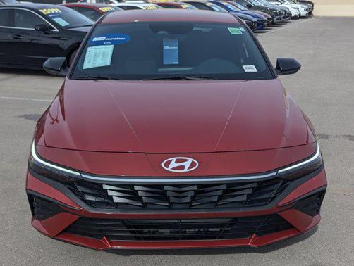 2025 Hyundai ELANTRA Sport