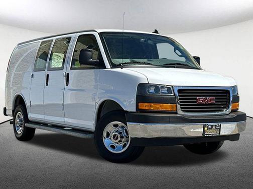 2023 GMC Savana 2500 Work Van