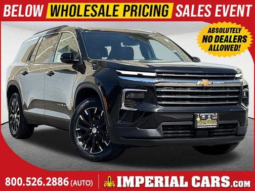 2025 Chevrolet Traverse LT