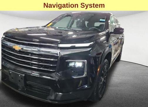 Mosaic Black Metallic 2025 Chevrolet Traverse LT