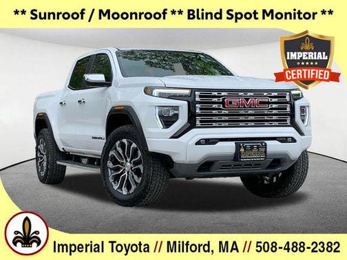 Summit White 2025 GMC Canyon Denali