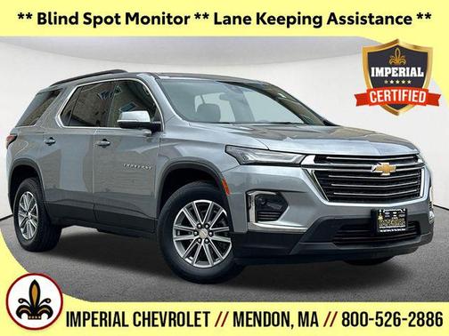 2023 Chevrolet Traverse LT Cloth