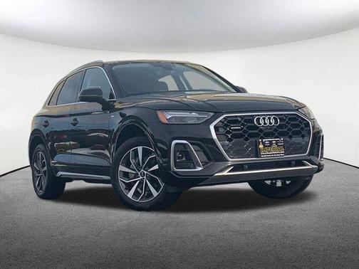 2025 Audi Q5 45 S line Premium Plus