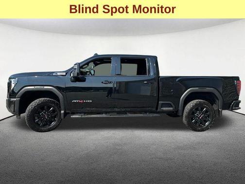 2024 GMC Sierra 2500 AT4