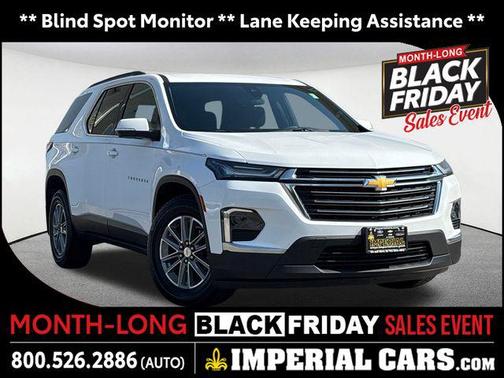 2023 Chevrolet Traverse LT Cloth