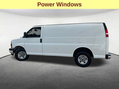 2023 GMC Savana 2500 Work Van
