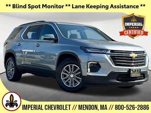 2023 Chevrolet Traverse LT Cloth