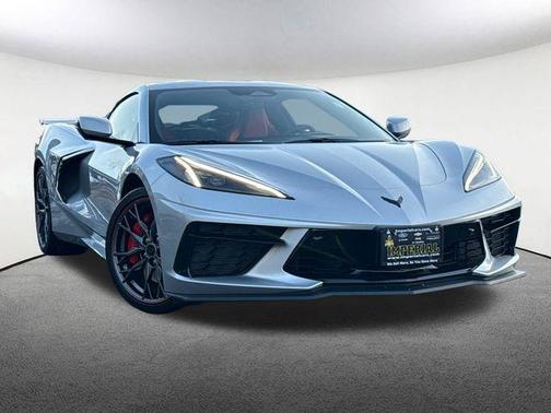 2026 Chevrolet Corvette Stingray w/2LT