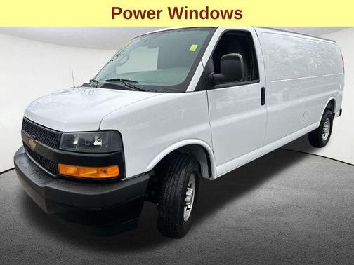Summit White 2025 Chevrolet Express 3500 Work Van