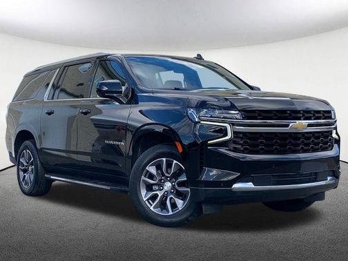 2023 Chevrolet Suburban LS