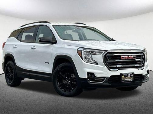 2023 GMC Terrain AWD AT4