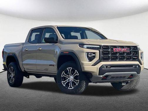 2023 GMC Canyon Base