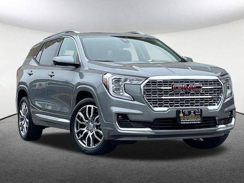 2023 GMC Terrain Denali