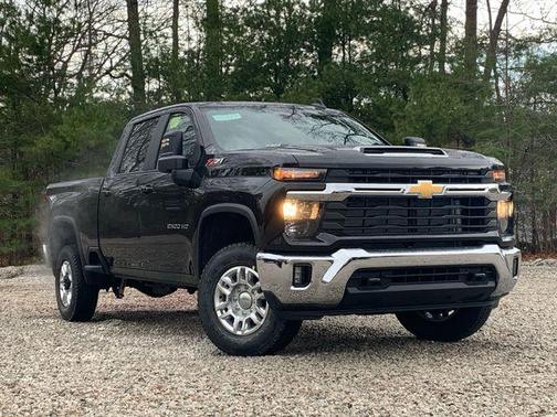 Black 2026 Chevrolet Silverado 2500 LT