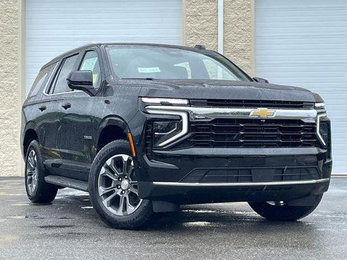 2025 Chevrolet Tahoe LS
