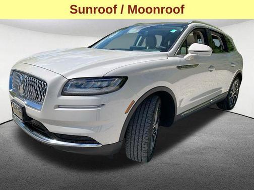 Ceramic Pearl Metallic Tinted Clearcoat 2022 Lincoln Nautilus Reserve