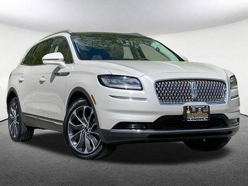 Ceramic Pearl Metallic Tinted Clearcoat 2022 Lincoln Nautilus Reserve
