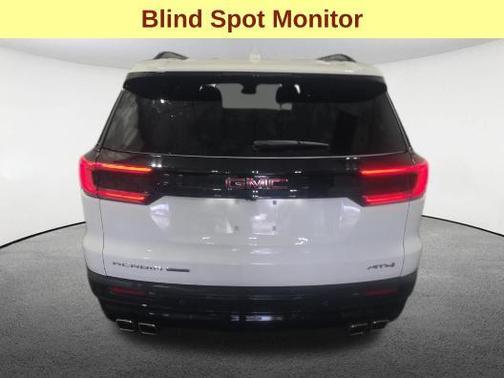 2025 GMC Acadia AT4 AWD