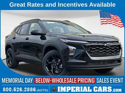 Mosaic Black Metallic 2026 Chevrolet Trax LT