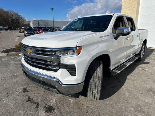 2025 Chevrolet Silverado 1500 LTZ