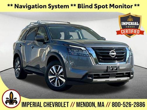 2024 Nissan Pathfinder SL 4WD