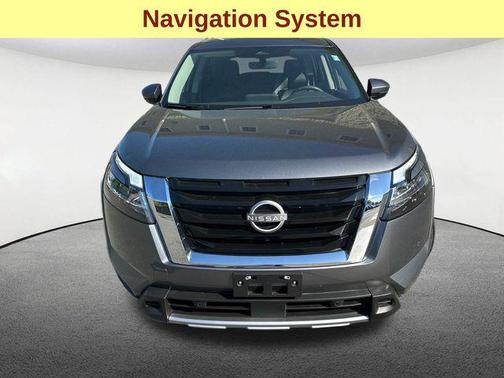 2024 Nissan Pathfinder SL 4WD